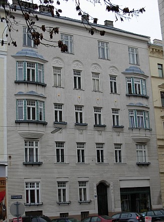 heutiges Aussehen der Fassade